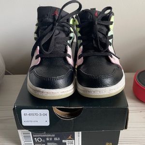 Toddler Jordan 1 Mid!